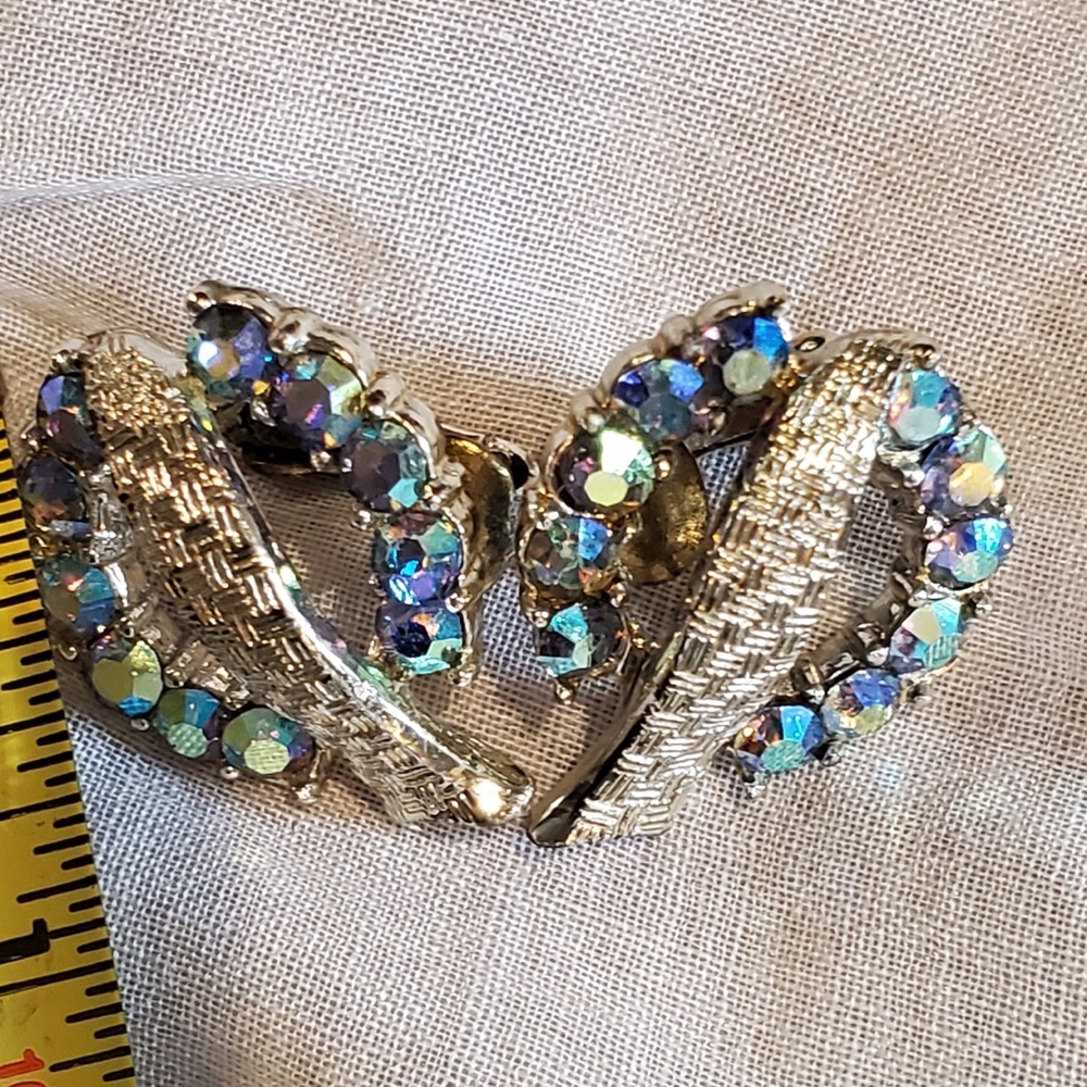 Vintage crystal silver clip earrings